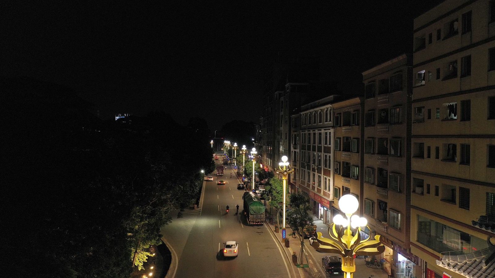 08.jpg